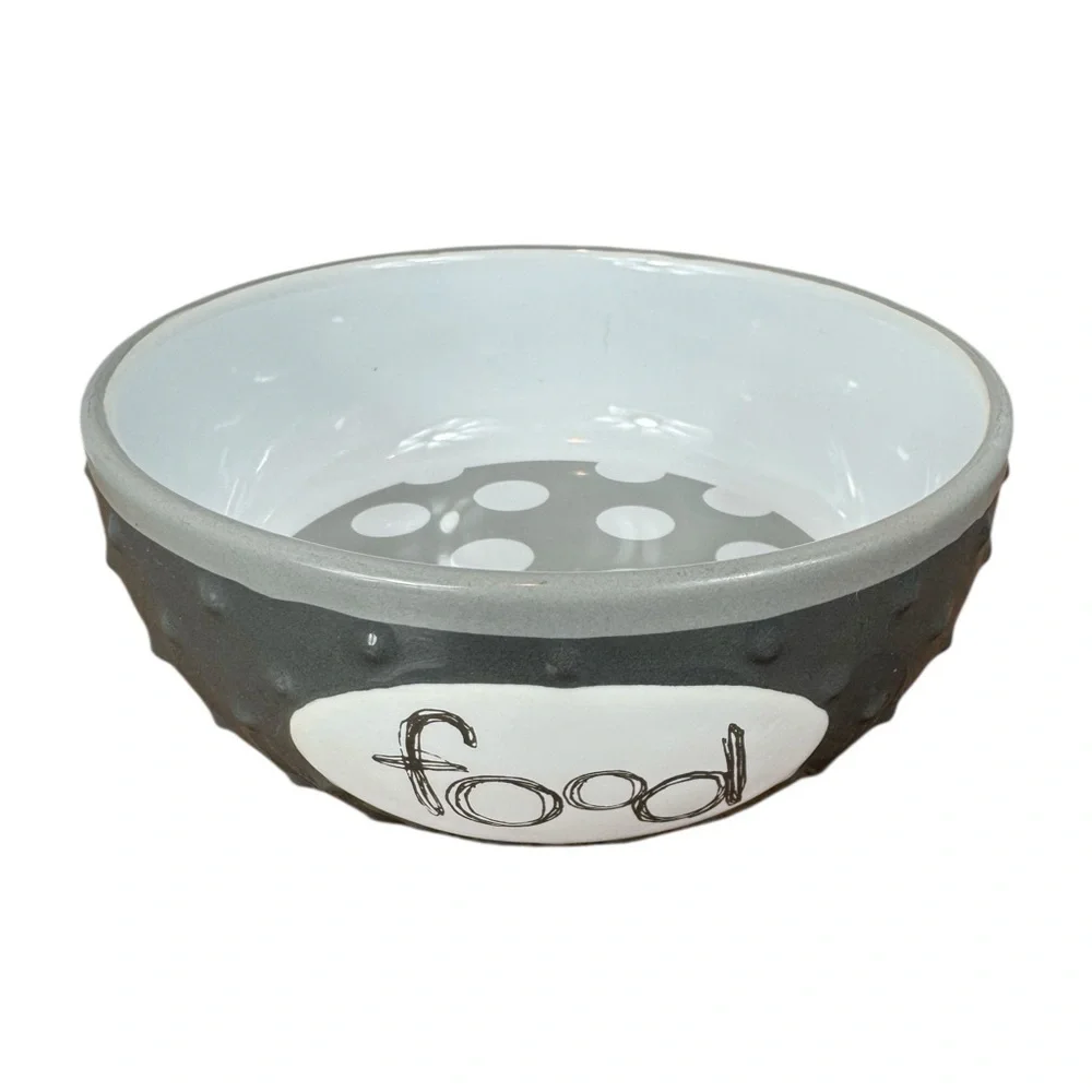 Cat Food Bowl - no chips!